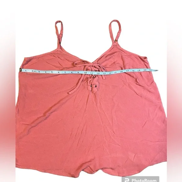 torrid pink tank top 100% rayon with adjustable straps size 1 beach summer - Picture 3 of 9